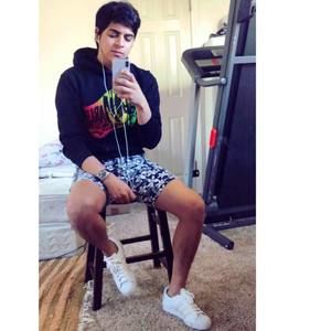 Meet your Posher, Marcelo